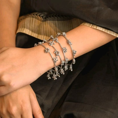 Premium Kashmiri Ghungroo Bangles 4pcs set